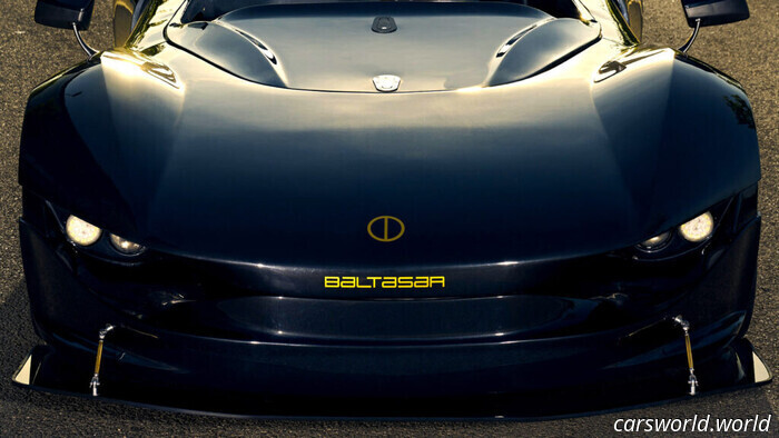 Este Monstruo De La Pista EV Pesa Menos Que Un Miata Y Se Carga Antes De Que Tu Café Esté Listo | Carscoops